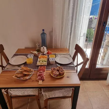 Lo Cel De Country house