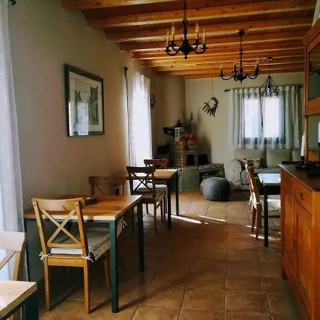 Country house Lo Cel De Tolo